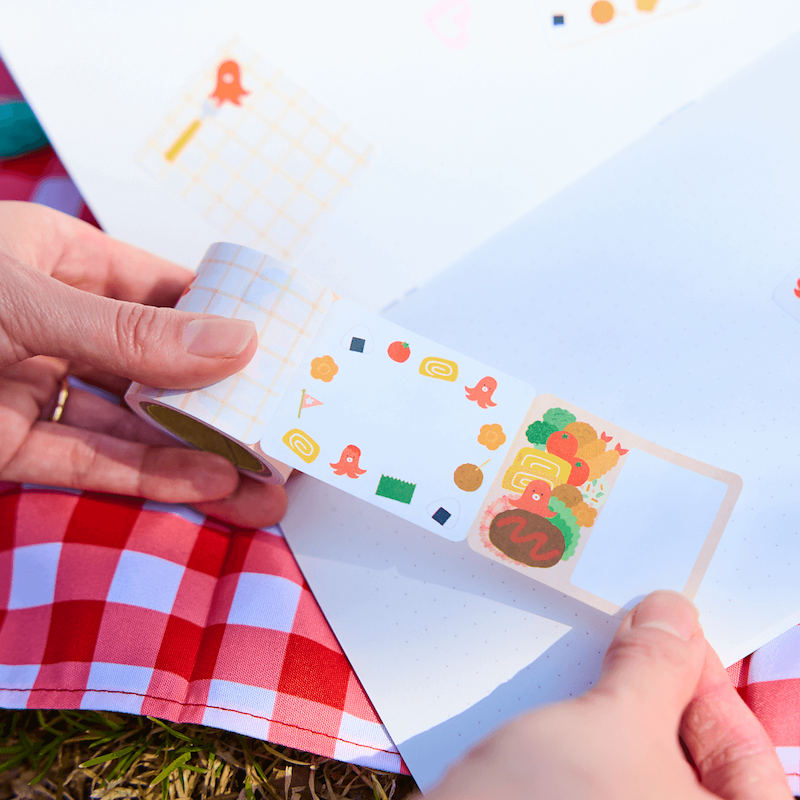 Picnic Bento Box - April 2026 Calendar Included