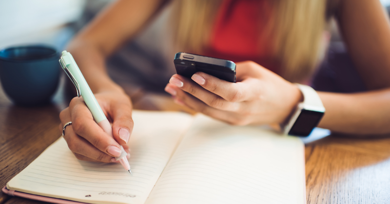 8 Best Japanese Pens for Note-Taking