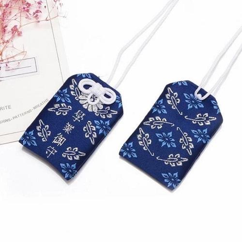 Blue Gakugyo Joju Omamori for academic achievement