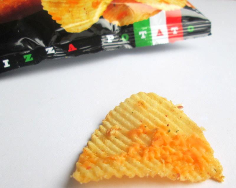 Calbee Pizza Chips