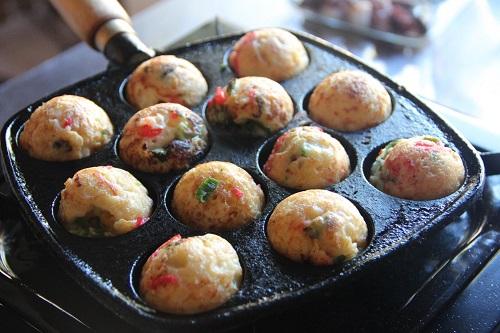 Poêle à Takoyaki en aluminium de plaque de gril de poulpe pour le