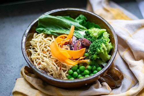 Healthy Ramen with Vegetables