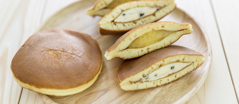 Japanese Dorayaki with Filling