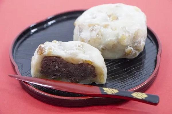 鹽味大福 (Shio Daifuku)