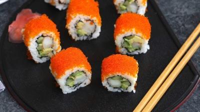 Sushi Rolls with Tobiko