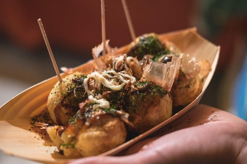 Takoyaki with Sauce