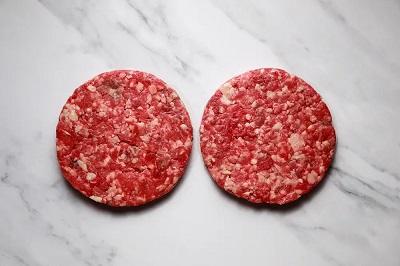 Japanese Wagyu (Marbling 10+)  Speciality of Beef&Steak BURGERS