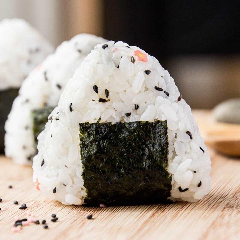 Sushi, onigiri et autres riz japonais