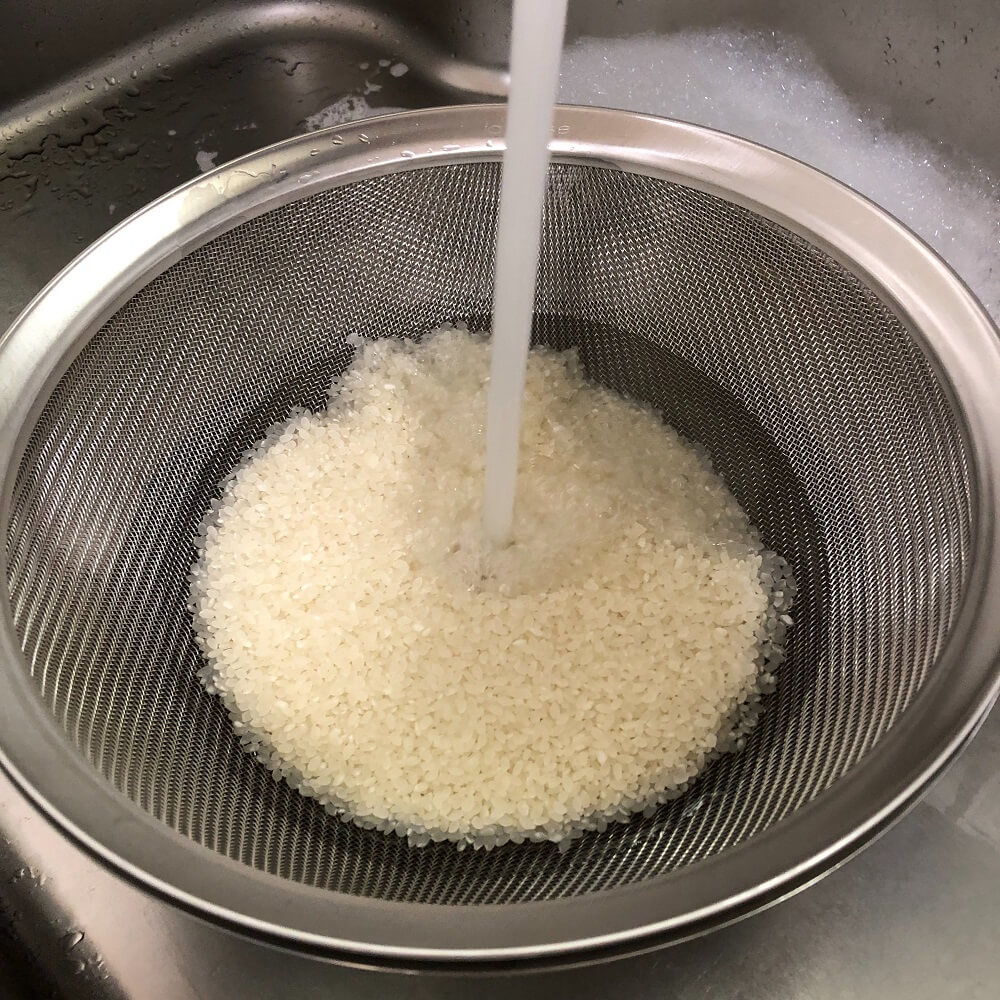 Step 3: How to make Japanese rice in 8 steps