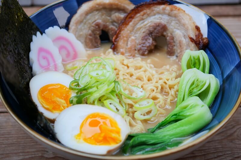 Nouilles Instantanées en Miso Ramen - Spécial Confinement : Facile